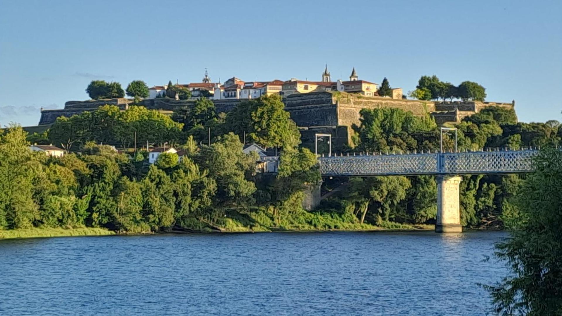 Casita A Estrenar En Finca Con Rio Proxima A Tui, Gondomar Y Portugal. 外观 照片