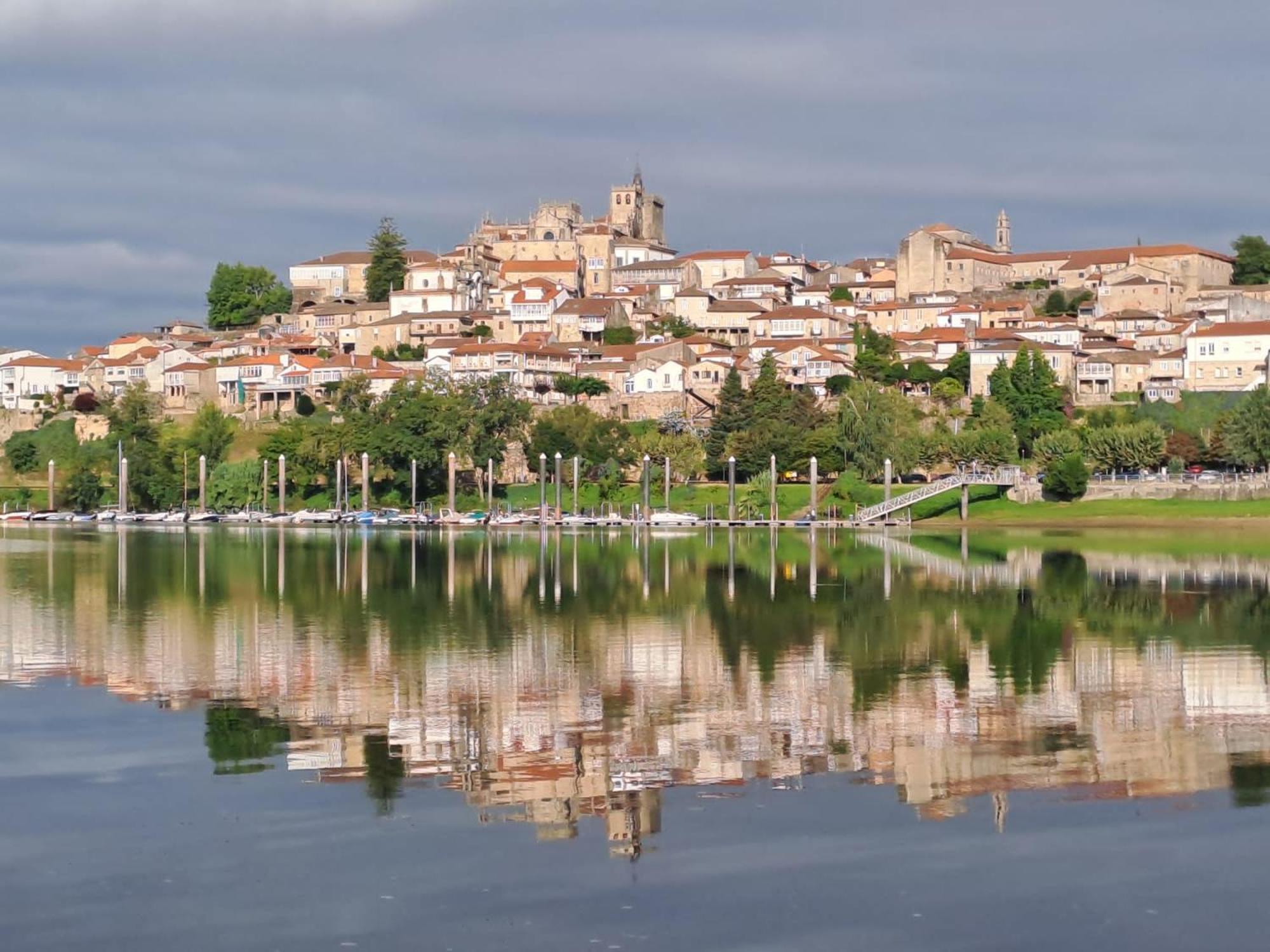 Casita A Estrenar En Finca Con Rio Proxima A Tui, Gondomar Y Portugal. 外观 照片