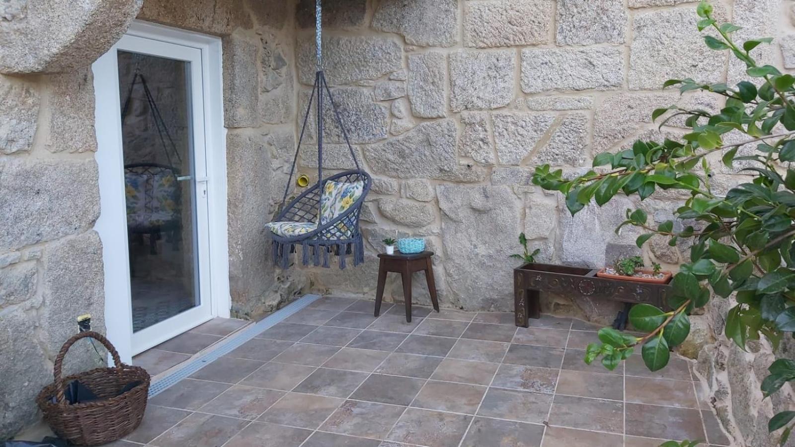 Casita A Estrenar En Finca Con Rio Proxima A Tui, Gondomar Y Portugal. 外观 照片