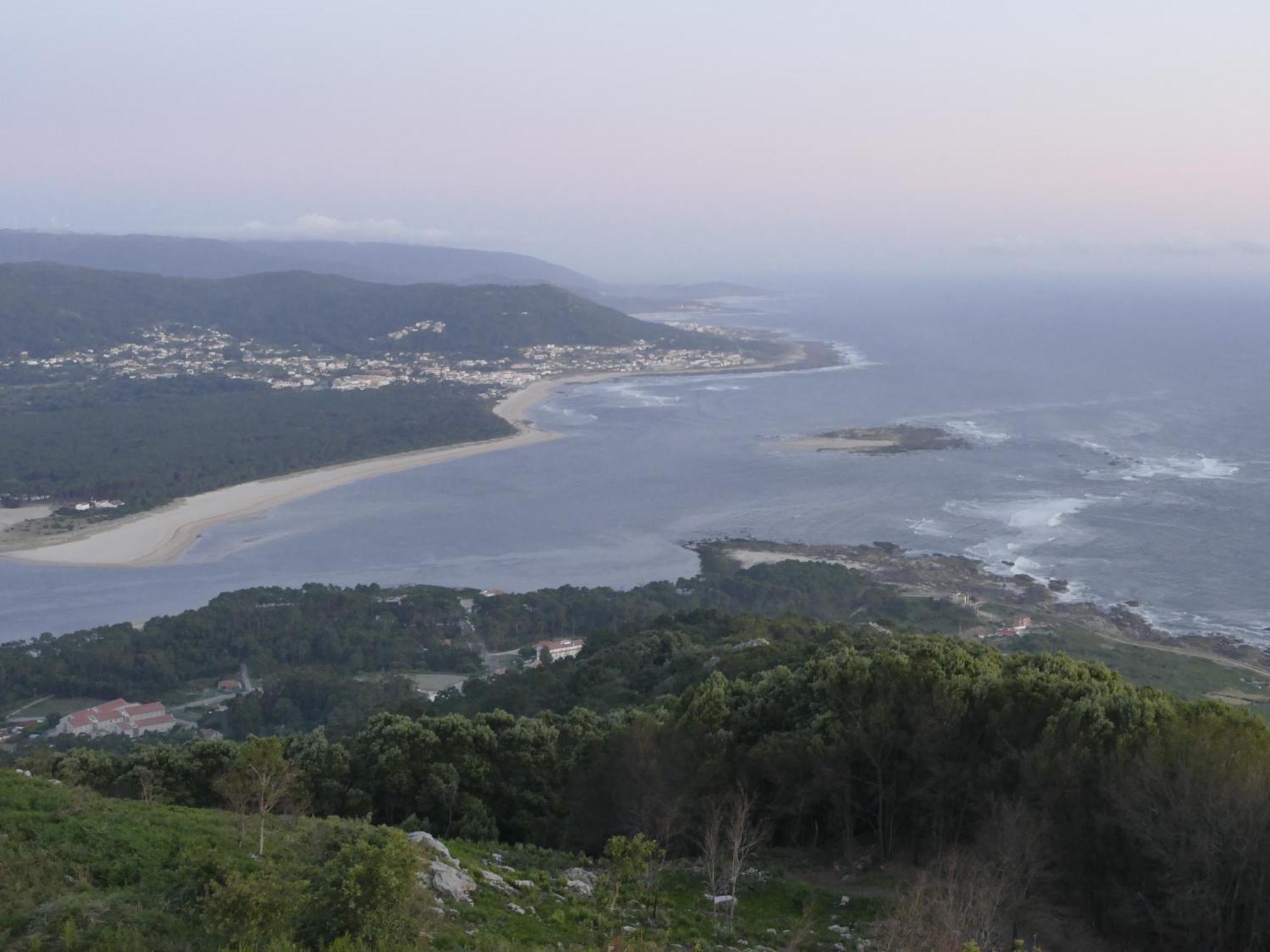 Casita A Estrenar En Finca Con Rio Proxima A Tui, Gondomar Y Portugal. 外观 照片