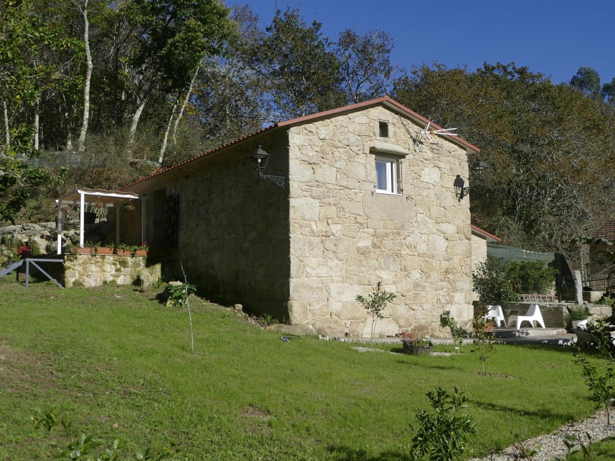 Casita A Estrenar En Finca Con Rio Proxima A Tui, Gondomar Y Portugal. 外观 照片