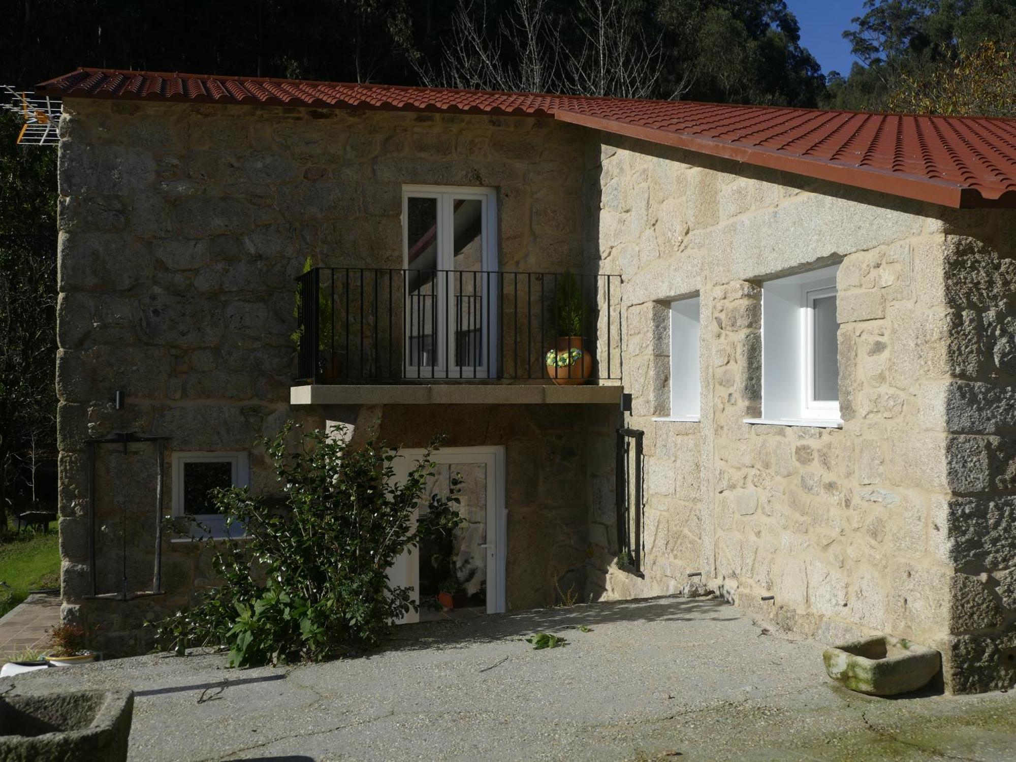 Casita A Estrenar En Finca Con Rio Proxima A Tui, Gondomar Y Portugal. 外观 照片